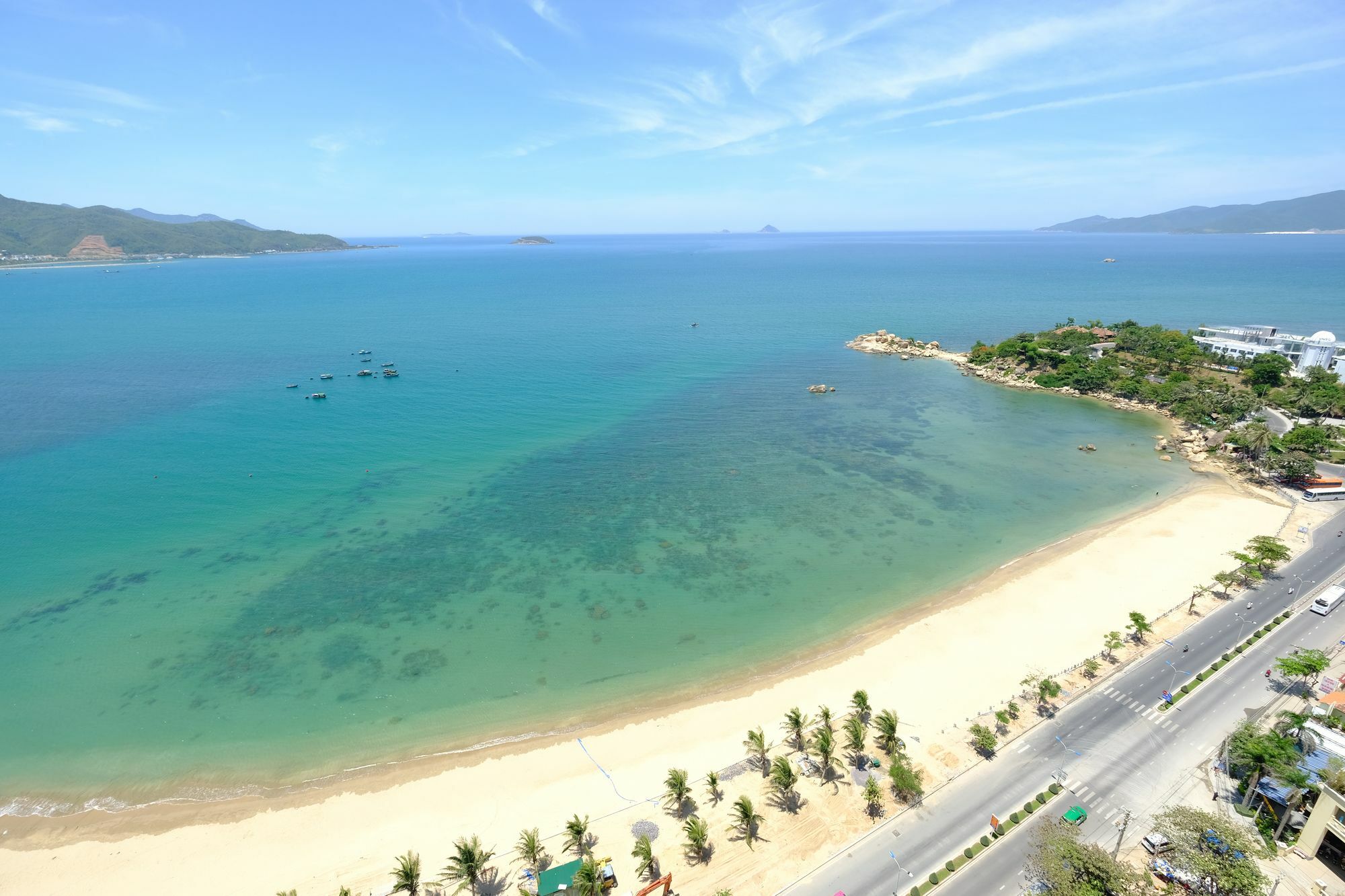 Sunrise Hon Chong Ocean View Apartment Nha Trang Luaran gambar