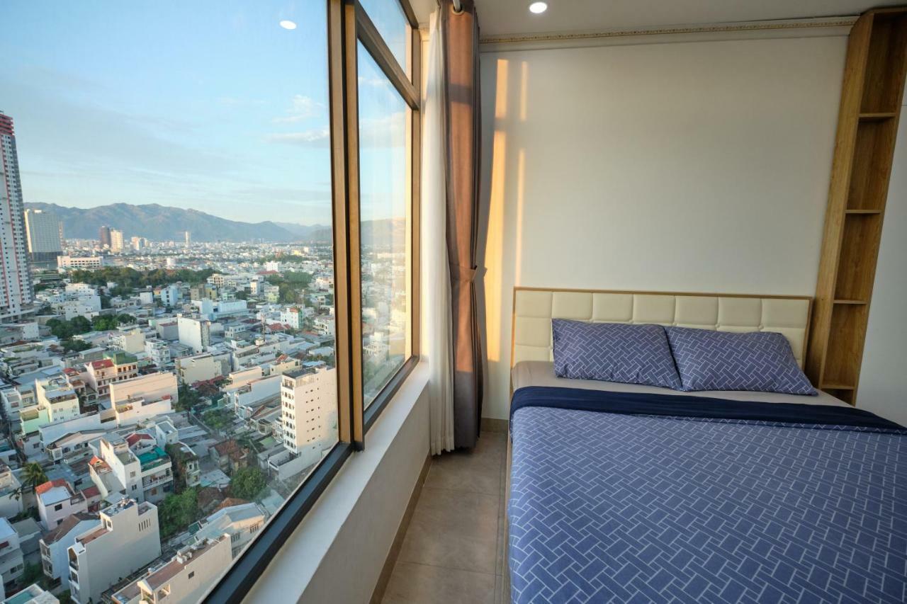 Sunrise Hon Chong Ocean View Apartment Nha Trang Luaran gambar